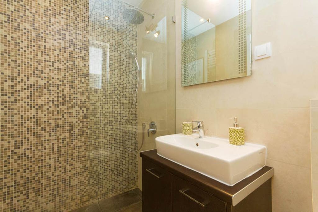 City Break Apartments Chic And Luxury Beograd Eksteriør bilde